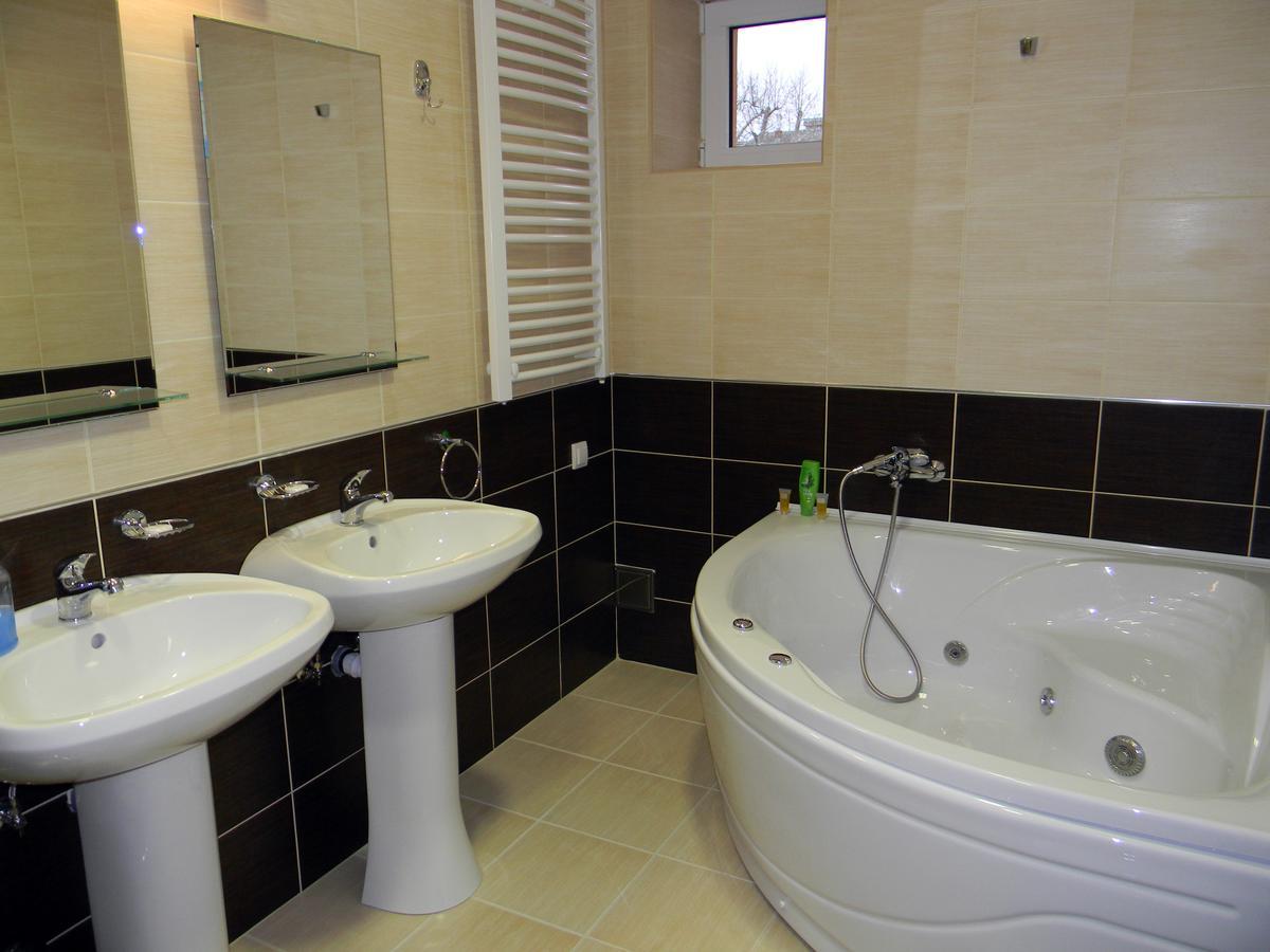 Stari Mlin Hotel Vrsac Exterior foto