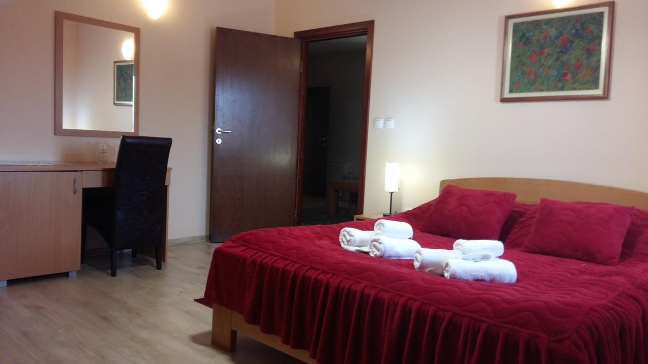 Stari Mlin Hotel Vrsac Exterior foto